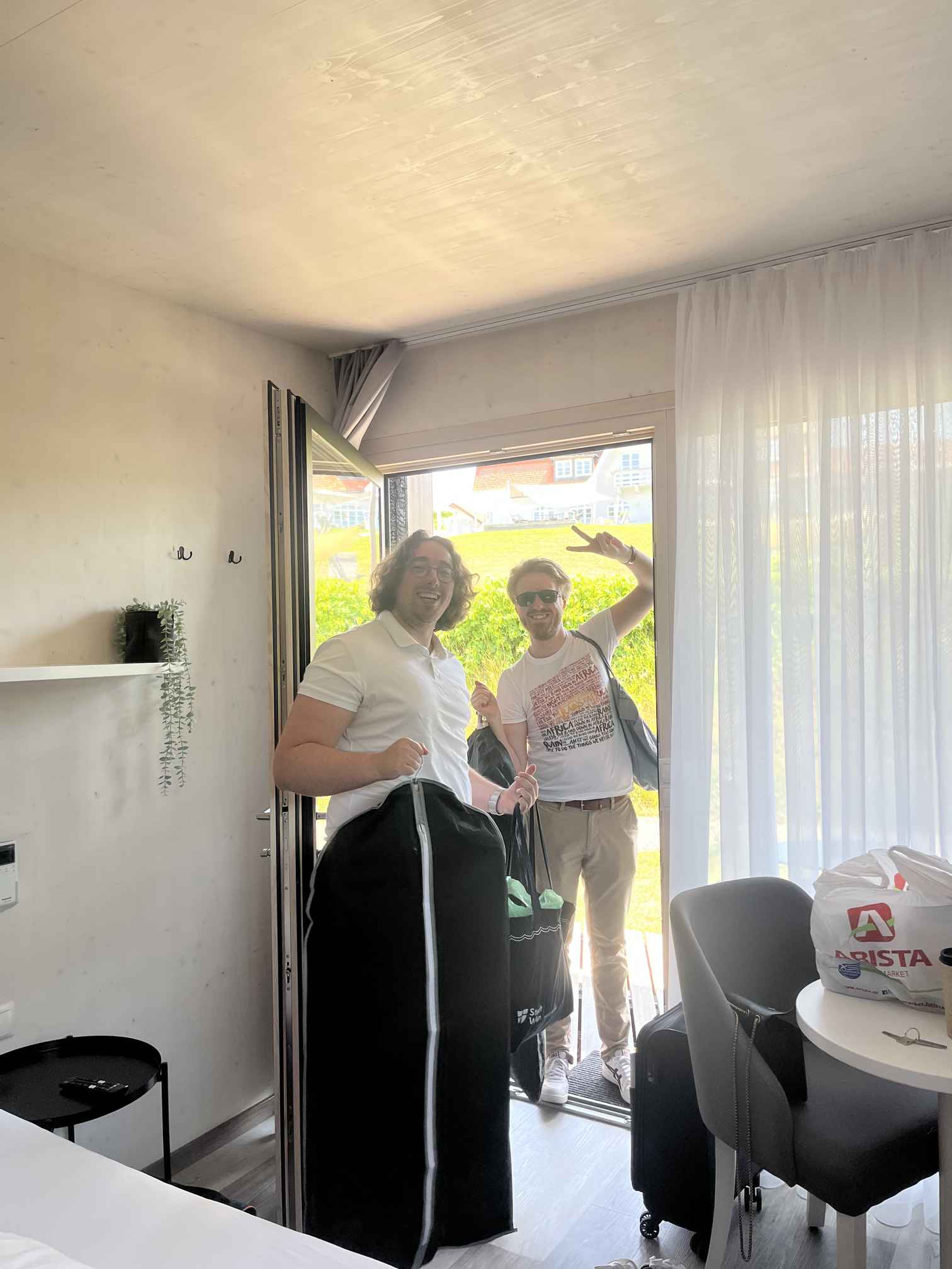 Milica_2025-06-15T18-53-05.847Z_5871013e-e855-43ff-b7f1-ca7d2b0558dc