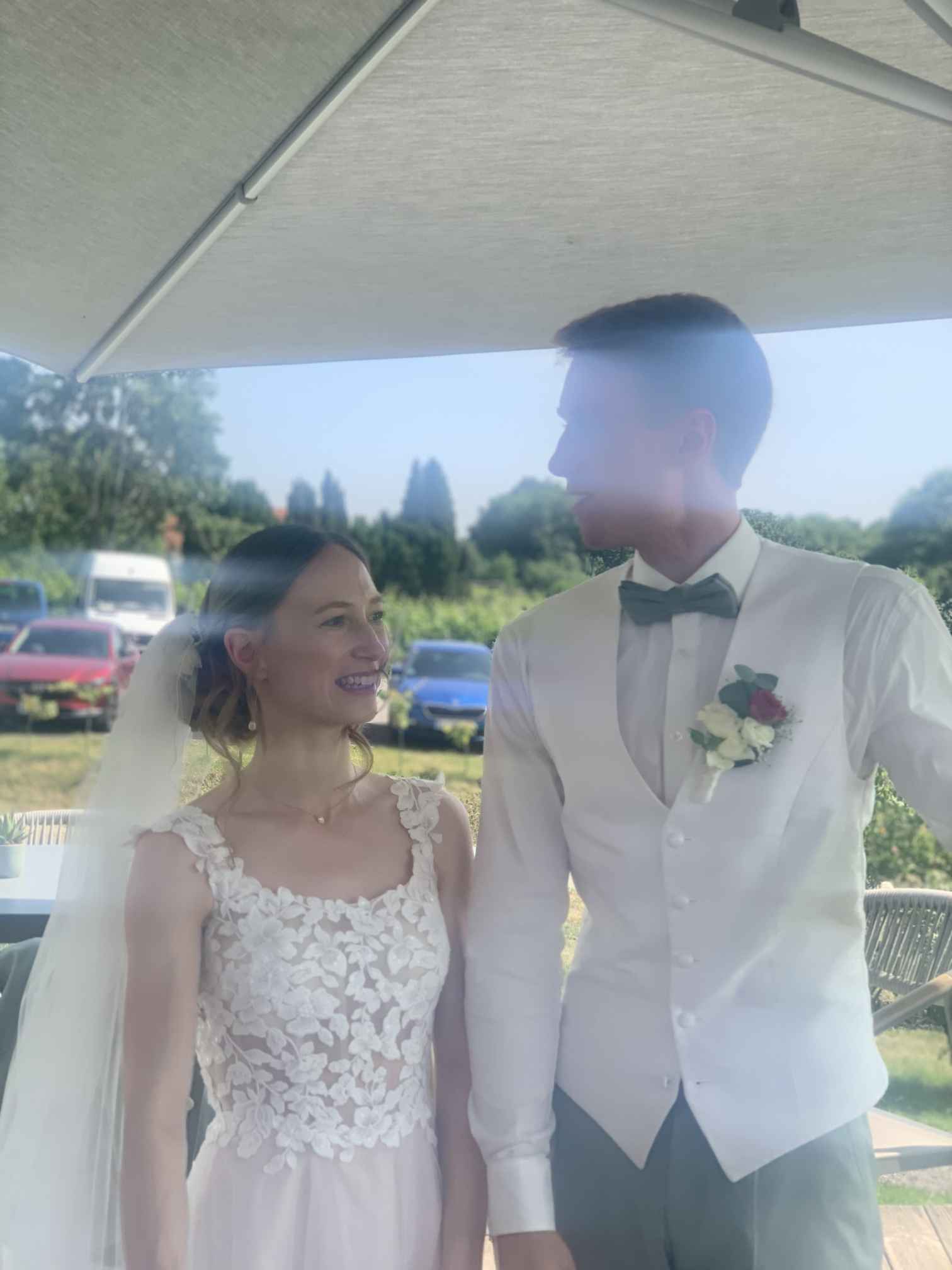 Lara_2025-06-15T15-54-06.540Z_e2452e83-0edd-4fd0-a68e-c53d60718329